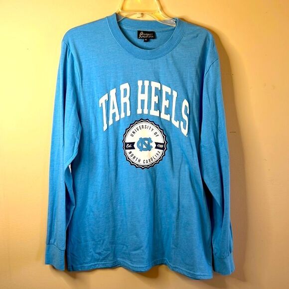 Carolina Tarheels Classic T-Shirt - Size XL - Picture 2 of 8